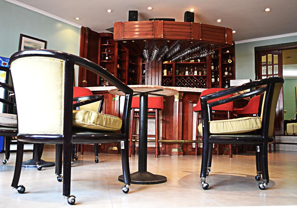 Hotel Maria Isabel Bogota Buitenkant foto